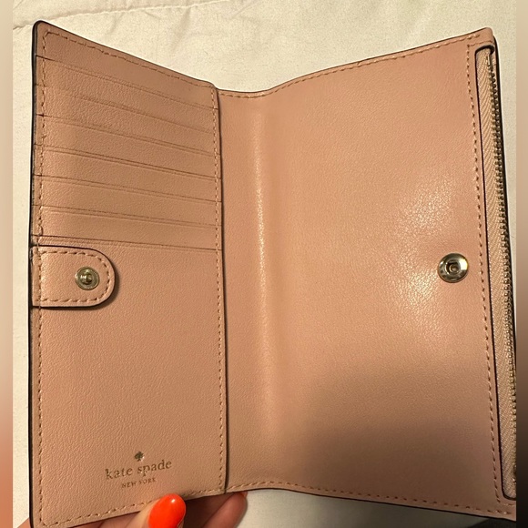 Kate Spade Magnolia Street Braylon wallet - Picture 6 of 10